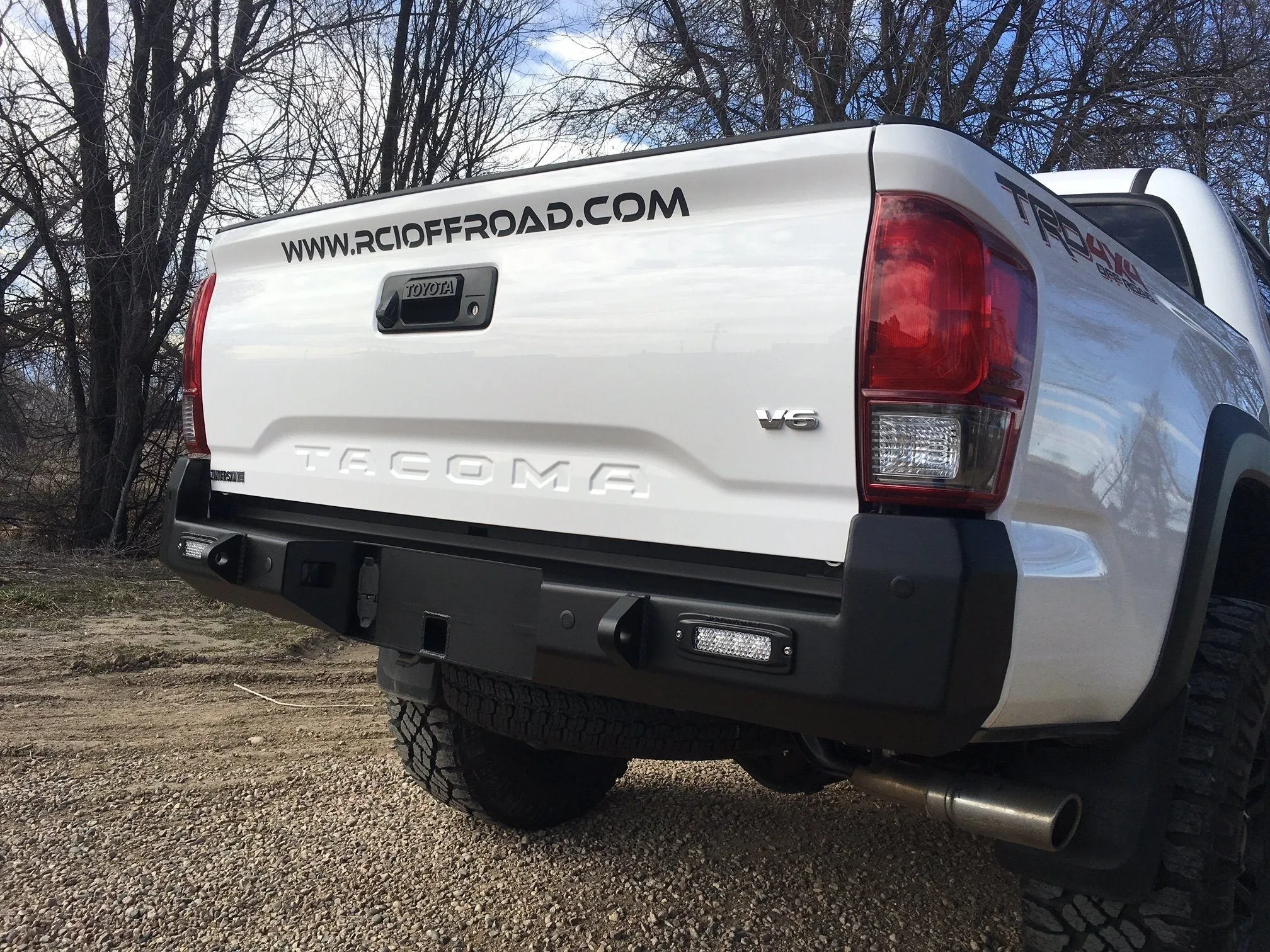'16-23 Toyota Tacoma RCI Off Road Rear Bumper