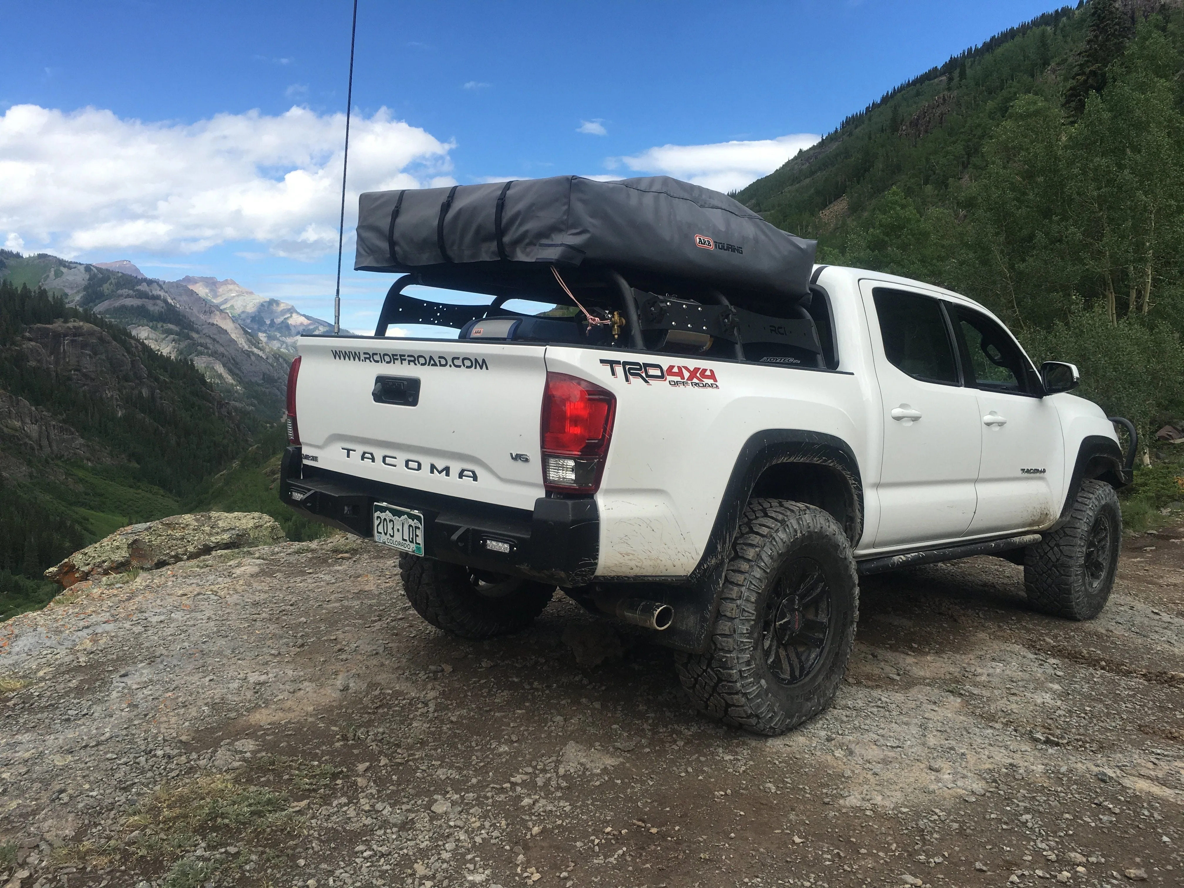 '16-23 Toyota Tacoma RCI Off Road Rear Bumper