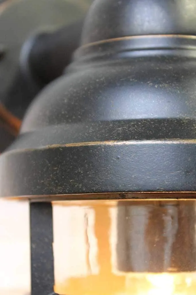 Canal Outdoor Wall Light