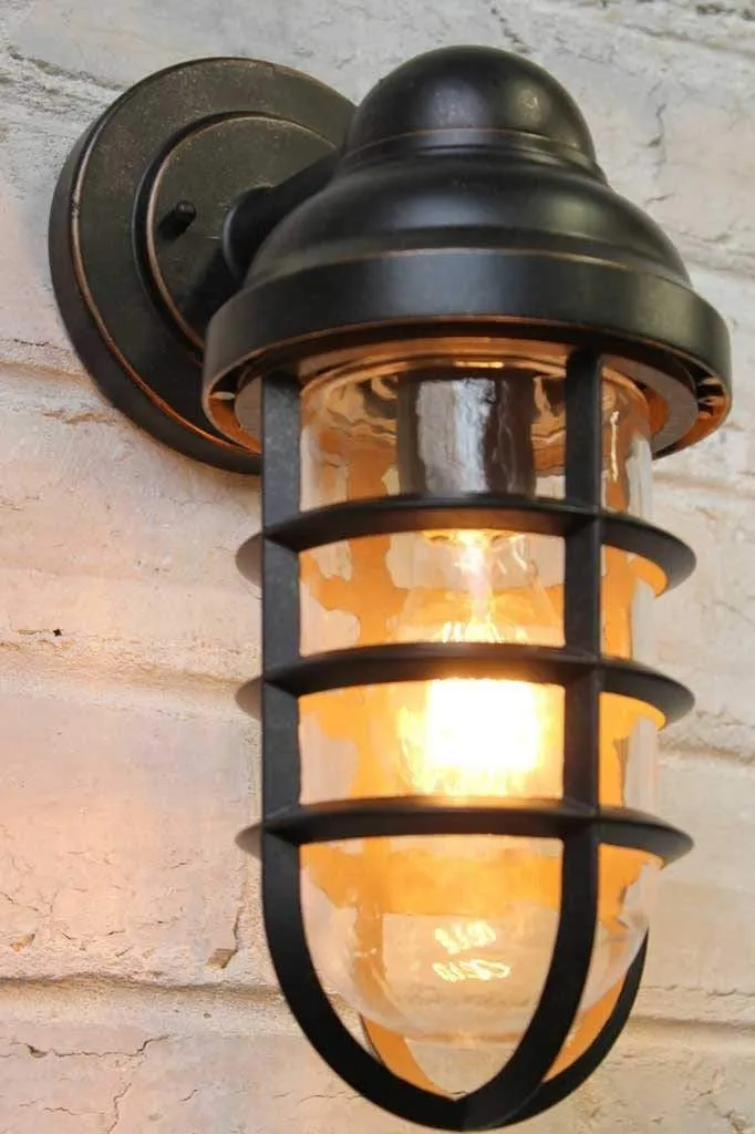 Canal Outdoor Wall Light