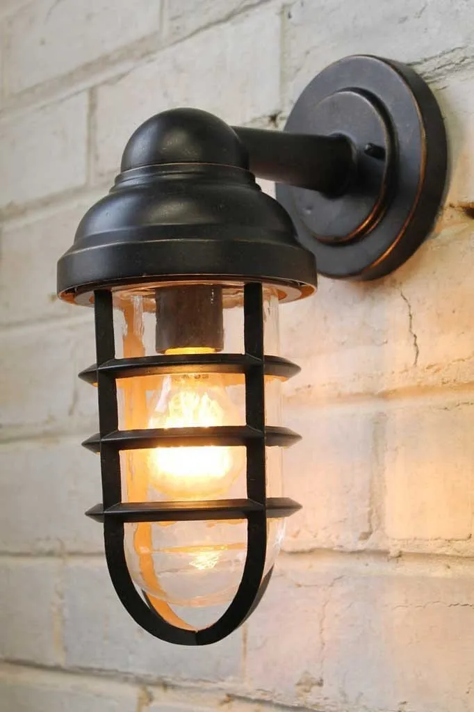 Canal Outdoor Wall Light
