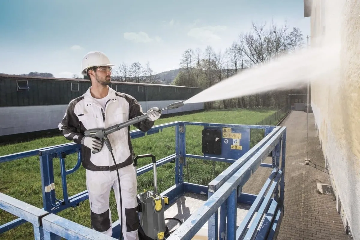 Commercial Cold Water Pressure Washer HD 1.8/13 C ED