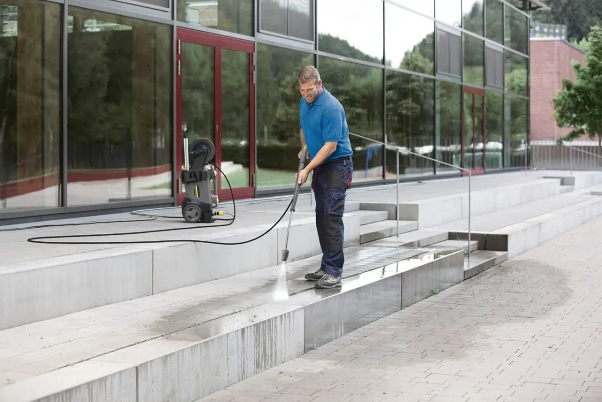 Commercial Cold Water Pressure Washer HD 1.8/13 C ED