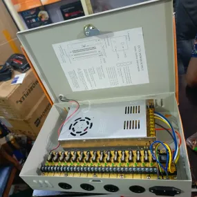 GENERIC 16-Way CCTV Power Supply Box - Brand New