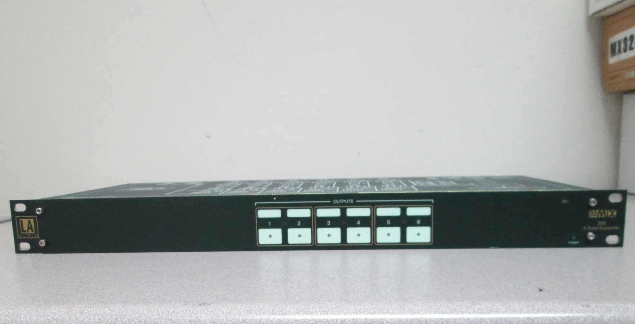 LA Audio ZX135E 6 Zone Expander