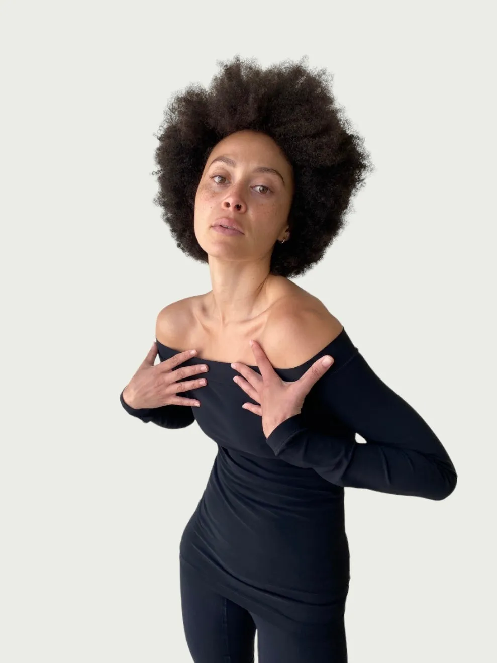 Technical Off-Shoulder Long Line in Black