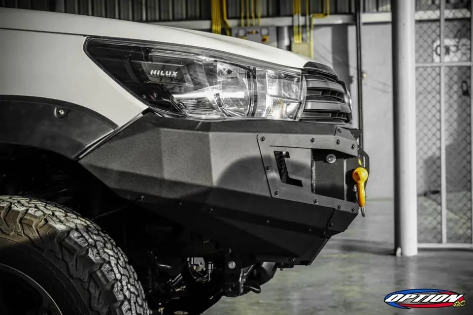 V.1 FRONT WINCH BAR VX - TOYOTA HILUX (2015-2022)
